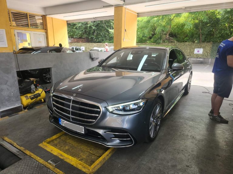 mercedes-na-tehnickom-pregledu