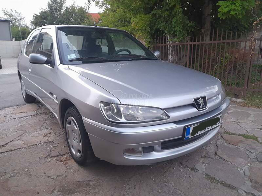 Peugeot 306
