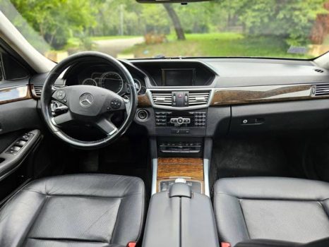 Mercedes benz polovni automobil